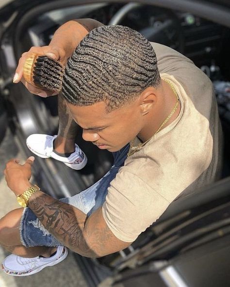 @kimwill6 posted to Instagram: The ocean is in motion in his hair.  #waves #sharpcut #blackman #blackmenwithstyle #blackmen #kinkykurlychic * * ******************************************* Follow me 🐾👉🏾@kinkykurlychic💘... ✨Tag a friend who likes Natural Hair.✨ 360 Waves Hair, Waves Hairstyle Men, Waves Haircut, Growing Your Hair Out, Black Men Haircuts, Fresh Haircut, Haircut Types, Hair Specialist, Black Men Hairstyles