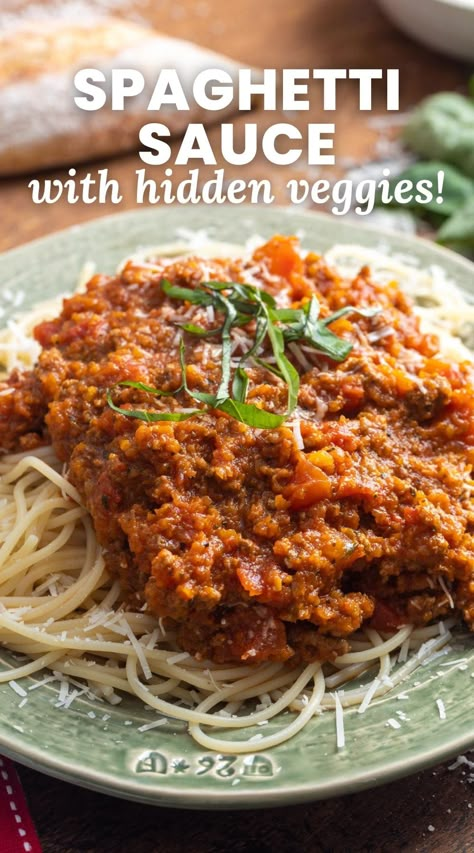 This easy Meat Sauce with Hidden Vegetables is a healthy spaghetti sauce recipe filled with secret pureed veggies and ground beef. Meat Sauce With Vegetables, Spaghetti And Vegetables, Ground Beef Meat Sauce Recipe, Homemade Spaghetti Sauce With Veggies, Hidden Veggies Spaghetti Sauce, Spaghetti Sauce With Veggies, Dinner With Hidden Veggies, Spaghetti Sauce With Vegetables, Hidden Vegetable Pasta Sauce