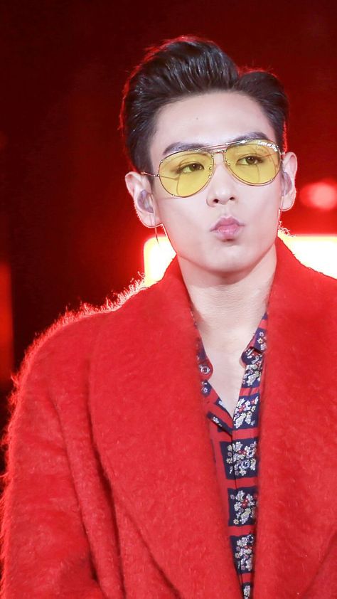 Big Bang Kpop Top, Bigbang Members, Outdoors Tattoos, Quotes Outdoors, Big Bang Kpop, Choi Seunghyun, Gu Family Books, Top Choi Seung Hyun, Big Bang Top