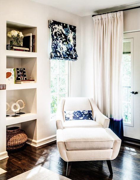 This bedroom reading nook is lovely! The light falls so serenely in this corner, it's hard not to imagine getting lost in a book for hours in here! From SVZ Interior Design 30s Hollywood, Blue Interior Doors, Bedroom Reading Corner, Relaxing Corner, Dye Curtains, Black Interior Doors, Downing Street, Bedroom Corner, Door Design Interior