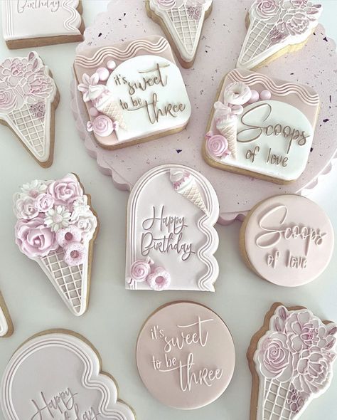 Classy Birthday Cookies, Fondant Cookies Birthday, Girly Birthday Cookies, Elegant Birthday Cookies Royal Icing, Happy Birthday Cookies Decorated Girl, Embossed Cookies, Happy Birthday Cookie, Buttercream Fondant, Royal Iced Cookies