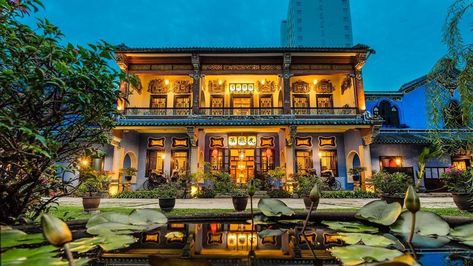 Crazy Rich Asians House, Blue Mansion, George Town Penang, Asian Interior Design, Asian House, Sky Walk, Crazy Rich Asians, Heritage Hotel, Crazy Rich