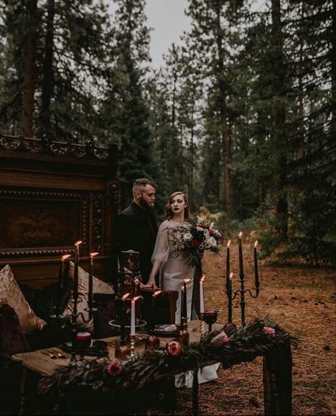 Bohemian Goth Wedding, American Gothic Wedding, Dark Cottagecore Wedding Aesthetic, Dark Fairy Wedding Dress, Soft Goth Wedding, Dark Fae Wedding, Western Gothic Wedding, Wedding Dark Aesthetic, Dark Fairy Wedding