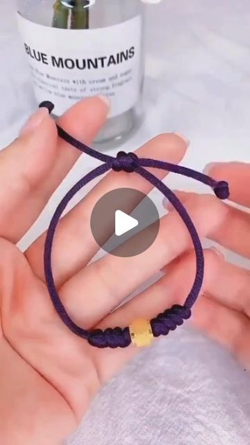 Fashion Styling Tips, Easy Bracelet, Making Bracelets, Yes Or No, Fashion Styling, Styling Tips, Do It Yourself, Cute Jewelry, Cute Fashion