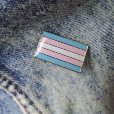 Gay Outfits, Man Gay, Beard Boy, Trans Pride Flag, Trans Art, Trans Boys, Gay Outfit, Catty Noir, Collar Pin