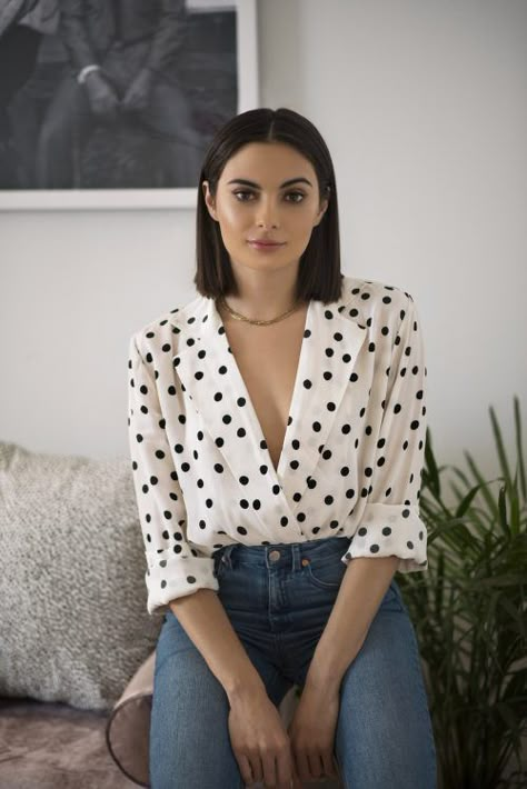 White Polka Dot Blouse Outfit, White Polka Dot Top Outfit, White Polka Dot Shirt Outfit, Polka Dot Shirt Outfit, Polka Dot Blouse Outfit, Polka Dot Top Outfit, Blouse Outfit Work, Simple Aesthetics, White Polka Dot Shirt