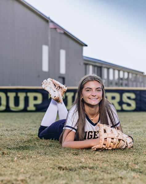 Troup High Softball // Olivia Softball Pictures Pitcher, Softball Pic Ideas, Softball Photoshoot Ideas, Softball Catcher Pictures, Softball Portraits, Softball Photoshoot, Softball Poses, Softball Aesthetic, Softball Pictures Poses