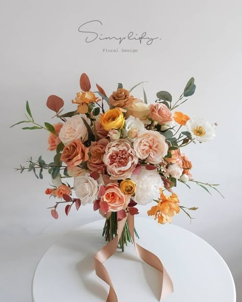 Diy Wedding Bouquets, Bridal Bouquet Flowers, Fake Flower, Wedding Theme Colors, Orange Wedding, Fall Wedding Colors, Flower Leaf, Bride Bouquets, Happy Wedding