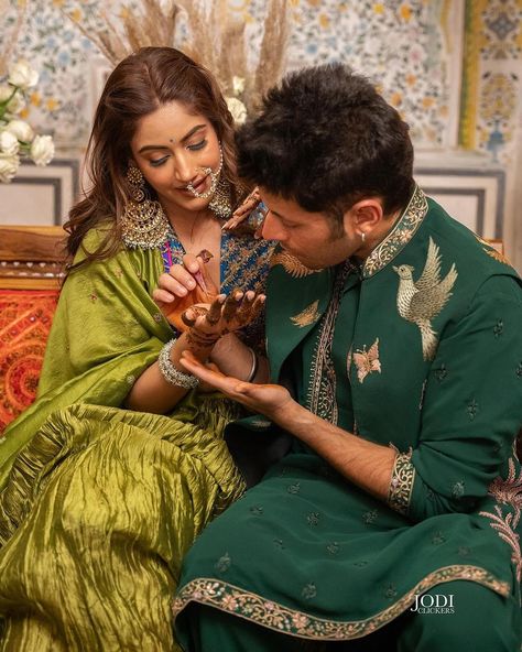 Bride @officialsurbhic and Groom @karanrsharma09 looks Alluring in these Exclusive Pics from their Mehndi Ceremony!! ♥️ Mehendi : @bridalmehndiqueen Photography : @jodiclickers.co Venue - @hotelchomupalace Surbhi’s Outfit - @labelnitibothra Surbhi’s stylist - @stylebysaachivj Surbhi’s styling team - @styledbynikinagda @sanzimehta777 Karan’s outfit - @kalpraag @oakpinionpr Style consultant and PR - @pranavi_chandna Wedding Planners - @intimateaffairsbyrt Follow 👉 @TheFabApp for more upda... Mehendi Groom Outfit, Mehndi Outfit For Groom, Mehendi Ceremony Outfits Brides, Mehendi Shoot, Mehendi Ceremony Outfits, Mehndi Clothes, Groom Shoot, Mehndi Dress For Bride, Mehendi Photography