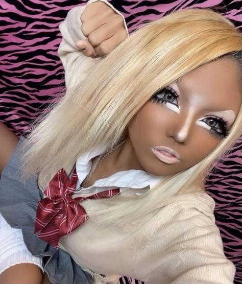 90s Gyaru Makeup, Tsyumoe Gyaru, Kogyaru Makeup, Gyura Makeup, Gyaru Hair Color, Kogal Fashion, Gyaru Make, Ganguro Girl, Gal Makeup