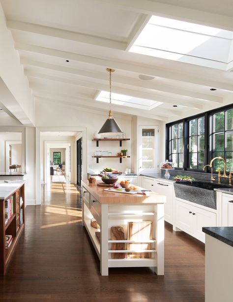 Greenfield Hill Colonial - Traditional - Kitchen - Other - by Segerson Builders | Houzz La Canche Range, New England Colonial Interior, Soapstone Backsplash, La Canche, Colonial Renovation, Colonial Chic, New England Colonial, Exposed Ceilings, New England Home