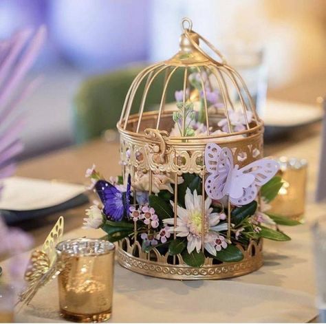 Garden Theme Table Centerpiece, Lilac Butterfly Centerpieces, Butterfly Theme Centerpieces, Butterfly Centerpiece Ideas, Centerpiece Butterfly, Butterfly Centerpieces, Quince Themes, Quinceanera Centerpieces, Butterfly Baby Shower Theme