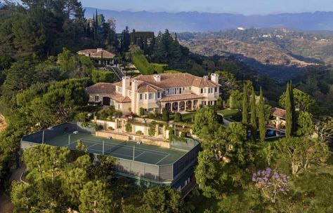 Bel Air House, Bel Air Mansion, Mansion Aesthetic, Los Angeles Aesthetic, Mansion Exterior, Aelin Galathynius, Dream Mansion, Los Angeles Homes, California Homes