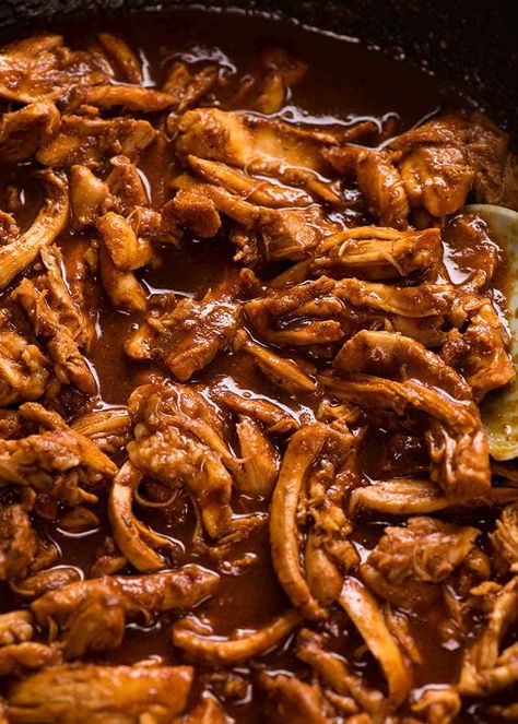 Chicken Taco Filling Recipe, Mexican Sauce For Chicken, Chicken Tacos Sauce, Chicken Taco Sauce, Crunchy Chicken Tacos, Authentic Mexican Chicken Recipes, Chicken Taco Meat Recipe, Chicken Taco Filling, Chicken Taco Meat