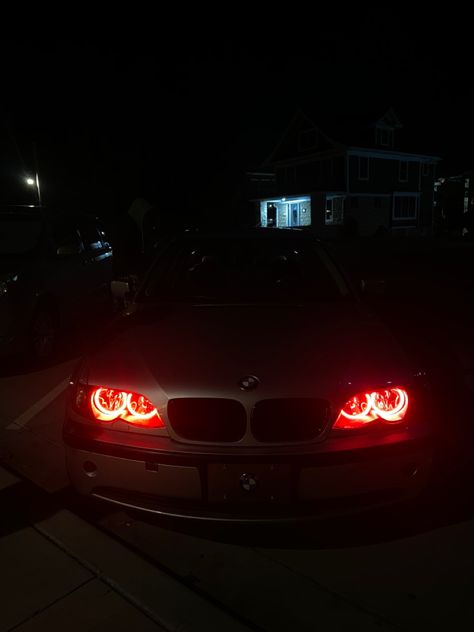 BMW Red Headlight Rings Headlights Aesthetic, Car Headlights Aesthetic, Bmw Pfp, Red Car Aesthetic, Red Aesthetic Car, Black And Red Car, Red Car Pictures, Red Bmw Wallpapers, Red Car Lights Aesthetic