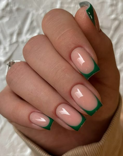 Emerald French Tip Nails Square, Emerald Nails, Green Acrylic Nails, Simple Acrylic Nails, Blush Nails, Work Nails, Classy Acrylic Nails, Short Square Acrylic Nails, Acrylic Nails Designs