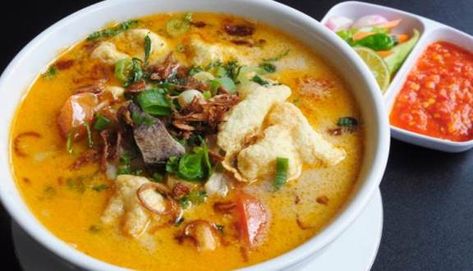 Soto Medan, Soto Betawi, Chicken Soup Recipes, Culinary Recipes, Indonesian Food, Thai Recipes, Chicken Soup, No Cook Meals, Easy Dinner Recipes