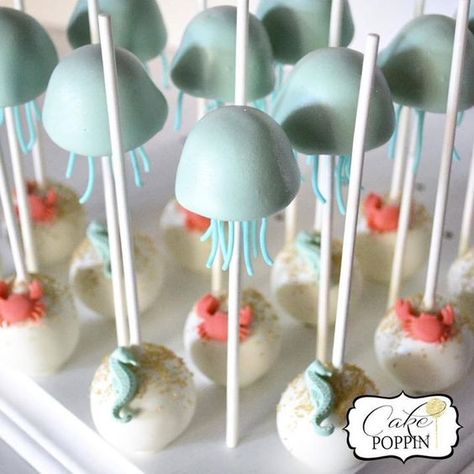 Beach Cake Pops, Fish Cake Pops, Cake Pop Designs, Beach Cake, Cooking Party, Pop Cupcakes, Baking Stuff, Sea Cakes, Beach Cakes