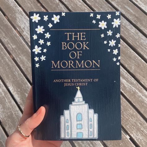 Book Of Mormon Decorations, Painting The Book Of Mormon, Decorate Book Of Mormon Cover, Paint Book Of Mormon Cover Ideas, Cute Book Of Mormon Paintings, Painting Books Of Mormon, Book Of Mormon Cover Painting, Hand Painted Book Of Mormon, Painted Book Of Mormon Cover Ideas Easy