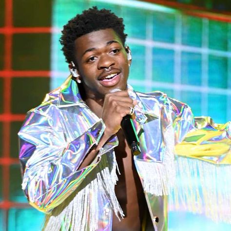 Lil Nas X’s ‘Old Town Road’ Is Officially the Longest-Running Billboard No. 1 Lil Nas X Star Walking, Bestie Squad, English Singers, Old Town Road, Boyz Ii Men, Billy Ray Cyrus, Black Cowboys, Billy Ray, Soul Singers