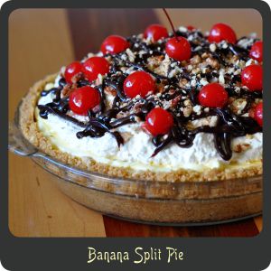 Banana Split Pie: Yum!! This was really good and an easy no-bake dessert! I used a store bought graham cracker crust, 8 oz cream cheese, 1 tsp vanilla, 3/4 c sugar divided, 8 oz crushed pineapple, 1 1/2 bananas, 3.4 oz box instant vanilla pudding, 1 c almond milk, 1 pint heavy whipping cream, fudge topping and  cherries. I waited until right before serving to add the chocolate and cherries. Banana Split Recipes, Pistachio Bread, Banana Split Pie, Sundae Toppings, Banana Split Cake, Banana Split Dessert, Baked Banana, Perfect Pies, Bake Desserts