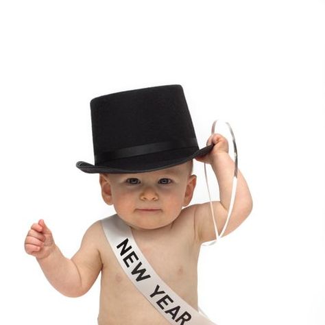 Baby New Year Brandon Aesthetic, New Year Trivia, New Year Pics, New Years Song, Hoppin John, Baby New Year, Greek Tradition, New Year Pictures, Auld Lang Syne