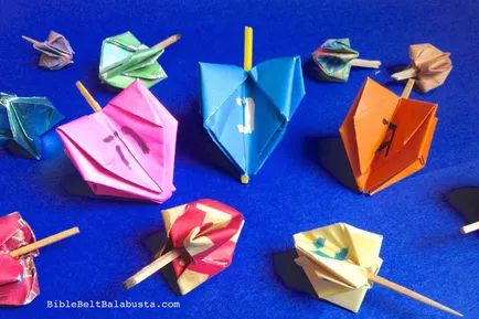 18 Hanukkah Crafts for Kids Bible Toys, Dreidel Craft, Hannukah Crafts, Hanukkah Diy, Hanukkah Activites, Happy Hannukah, Origami Toys, Hanukkah Art, Hanukkah For Kids