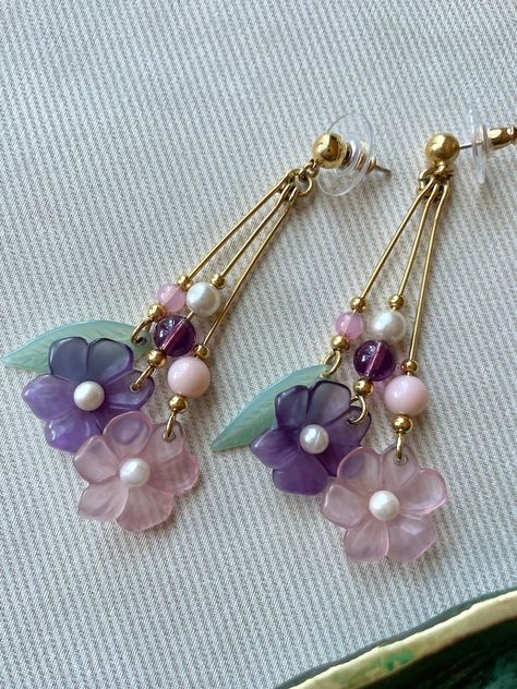 Pastel Lucite Flower Long Dangle Statement Earrings for Pierced Ears - Etsy Pastel Pink And Purple, Lucite Flowers, Pink And Purple, Pierced Ears, Diy Earrings, Pastel Pink, Tassel Necklace, Beaded Earrings, Ear Piercings