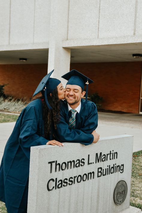 Byui Graduation Photos, Byu Graduation Pictures, Byu Graduation, Couple Graduation, Byu Idaho, College Graduation Photoshoot, Grad Shoot, Grad Pictures, Graduation Pics