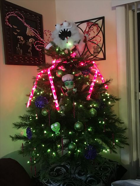 Invader Zim Christmas, Emo Christmas, Goth Christmas, Cartoon Christmas, Invader Zim, Emo Goth, Xmas Crafts, Holiday Fun, Christmas Fun