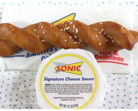 Reviews and Giveaways Copycat Sonic Pretzel, Sonic Pretzel Twist Copycat Recipe, Sonic Pretzel Twist Recipe, Sonic Pretzel, Pretzel Twist, Bread Twists, Pretzel Bread, Pretzel Recipe, Soft Pretzel Recipe