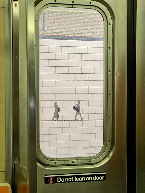 Nyc Subway Aesthetic, Nyc Subway Art, Vibe Bathroom, Subway Aesthetic, Ny Subway, Kimberly Ann, New York Subway, Subway Train, West Side Story