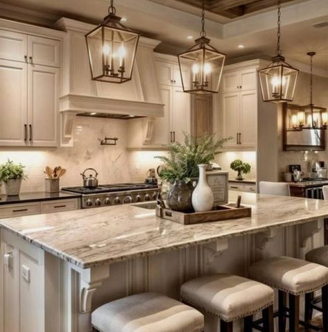 Antique White Kitchen, Kitchen Goals, Classy Kitchen, Warm Kitchen, European Kitchens, Brown Kitchen, Dream Kitchens Design, Aesthetic Kitchen, Brown Kitchens