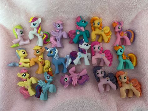 Mlp Collection, Mlp Toys, My Little Pony Toys, Dark Kawaii, My Little Pony Collection, My Little Pony Poster, Blind Boxes, Mlp Fan Art, Mlp Pony