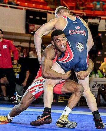 Jordan Burroughs vs. Kyle Dake. Present &  future of USA wrestling Dynamic Photos, Athletic Bodies, Wrestling Rules, Jordan Burroughs, Usa Wrestling, College Wrestling, Olympic Wrestling, Wrestling Quotes, Wrestling Singlet