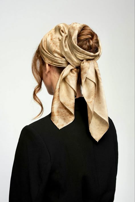 Hair Scarf Styles, Bridesmaid Hair Half Up, Head Scarf Styles, A Ponytail, Hairstyles Men, Beach Hairstyles, Hairstyles Curly, Women Beach, Hairstyles Braids