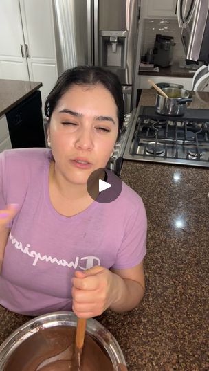 Jennifer cocinando  was live. | By Jennifer cocinandoFacebook Jennifer Albert Video Call, Dr Jennifer Albert, Jennifer Albert Video, Jennifer Albert Photo, Jennifer Albert, Jennifer Aniston Videos, Delivery Pictures, Video Call With Boyfriend Screen Photo, Screen Photo