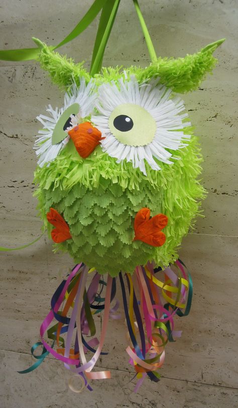 Round Pinata, Owl Pinata, Pig Birthday Theme, Diy Owl, Owl Birthday Parties, Piñata Ideas, Jungle Theme Birthday, Toddler Ideas, Diy Pinata