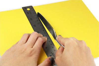 Best Scoring Tools To Score Cardstock, Paper | LCI Paper Tuesday Tips, Scoring Tool, Card Making Tips, Problem Solved, Bone Folder, Scrapbook Printables, Butter Knife, Handmade Books, Crafting Ideas