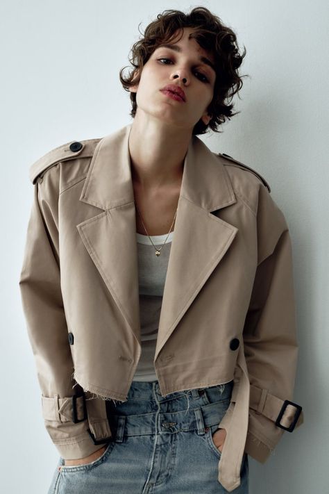 Women's Just In Clothes | ZARA United States - Page 11 Trench Coat Beige, Cropped Trench Coat, Cropped Biker Jacket, Short Trench Coat, Outer Women, Faux Leather Coat, Faux Leather Biker Jacket, Hooded Parka, Knitted Coat