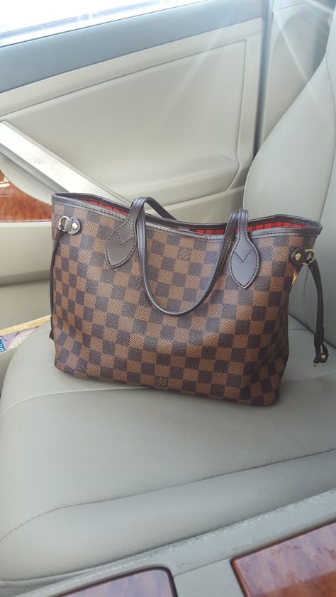 Lv Neverfull Black, Neverfull Mm Damier Azur Outfit, Neverfull Damier Ebene, Louis Vuitton Neverfull Mm Black, Louis Vuitton Neverfull Damier, Louis Vuitton Neverfull Pm, Neverfull Gm Damier Ebene, Louis Vuitton Speedy 30, Damier Ebene