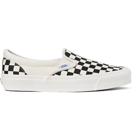 VANS OG Classic LX Checked Canvas Slip-On Sneakers. #vans #shoes #sneakers Vans Men, Sneakers Vans, Deck Shoes, Mens Luxury Fashion, Vans Slip On, Vans Black, Vans Shop, Latest Mens Fashion, Mens Designer Fashion