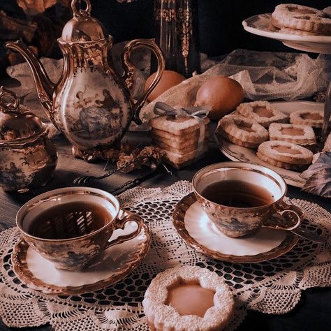 Victorian Tea Party, Royal Core, Royalty Aesthetic, Vintage Food, Brown Aesthetic, Tea Shop, Beautiful Place, Aesthetic Vintage, High Tea