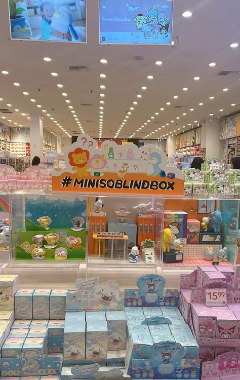 sanrio blindboxes! #aesthetic #kpop #miniso #blindbox Sumiko Gurashi, Aesthetic Stores, Aesthetic Kpop, Sanrio Characters, Art Toy, Bts Wallpaper, Blinds, Christmas Gifts, Kawaii