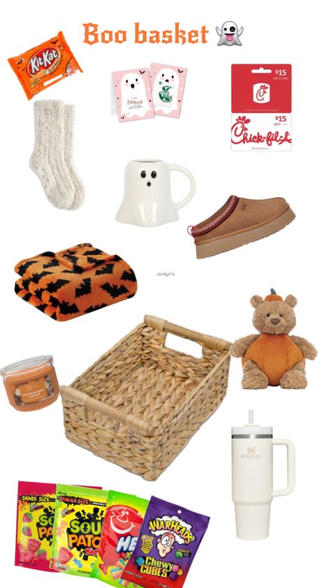 Really cute ideas just to make a basket for gf/bf or bff👻 Make A Basket, Boo Basket, Gf Bf, Chewy Candy, Cute Ideas, Pumpkin Cupcakes, Cute Lazy Day Outfits