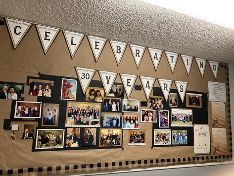 Photo Collage Board, Photo Collage Poster, Photo Walls, Picture Board, Reunion Ideas, Collage Board, Collage Poster, Picture Collage, Senior Year