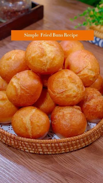 Chinese Fried Bread, Fried Buns, Nan Recipe, Tasty Food Recipes, Fried Bread Recipe, Fried Bread, Buns Recipe, Sweet Buns, Sweet Dishes Recipes