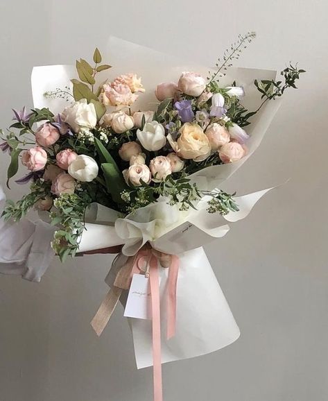 Doe Boy, Ribbon Flowers Bouquet, Flower Boquet, Flower Bouquet Diy, Prettiest Bouquet, Boquette Flowers, Flowers Bouquet Gift, Nothing But Flowers, Bouquet Arrangements