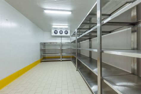 Commercial Walk In Freezer, Farmstead Kitchen, Freezer Room, Restaurant Kitchen Equipment, Wet Market, Walk In Freezer, Bookshelf Door, Freezer Organization, Commercial Cleaning Services