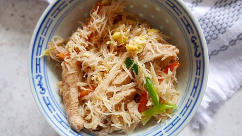 Quick Pork Mei Fun Recipe Pork Mei Fun Recipe, Mei Fun Recipe, Mei Fun, Prawn Toast, Lean Pork, Rice Vermicelli, Vermicelli Noodles, Chinese Cabbage, Sriracha Sauce